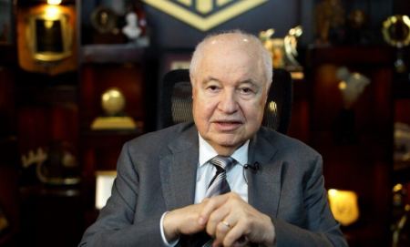 طلال أبو غزاله … هل نحن على أبواب الحرب العالمية الثالثة؟